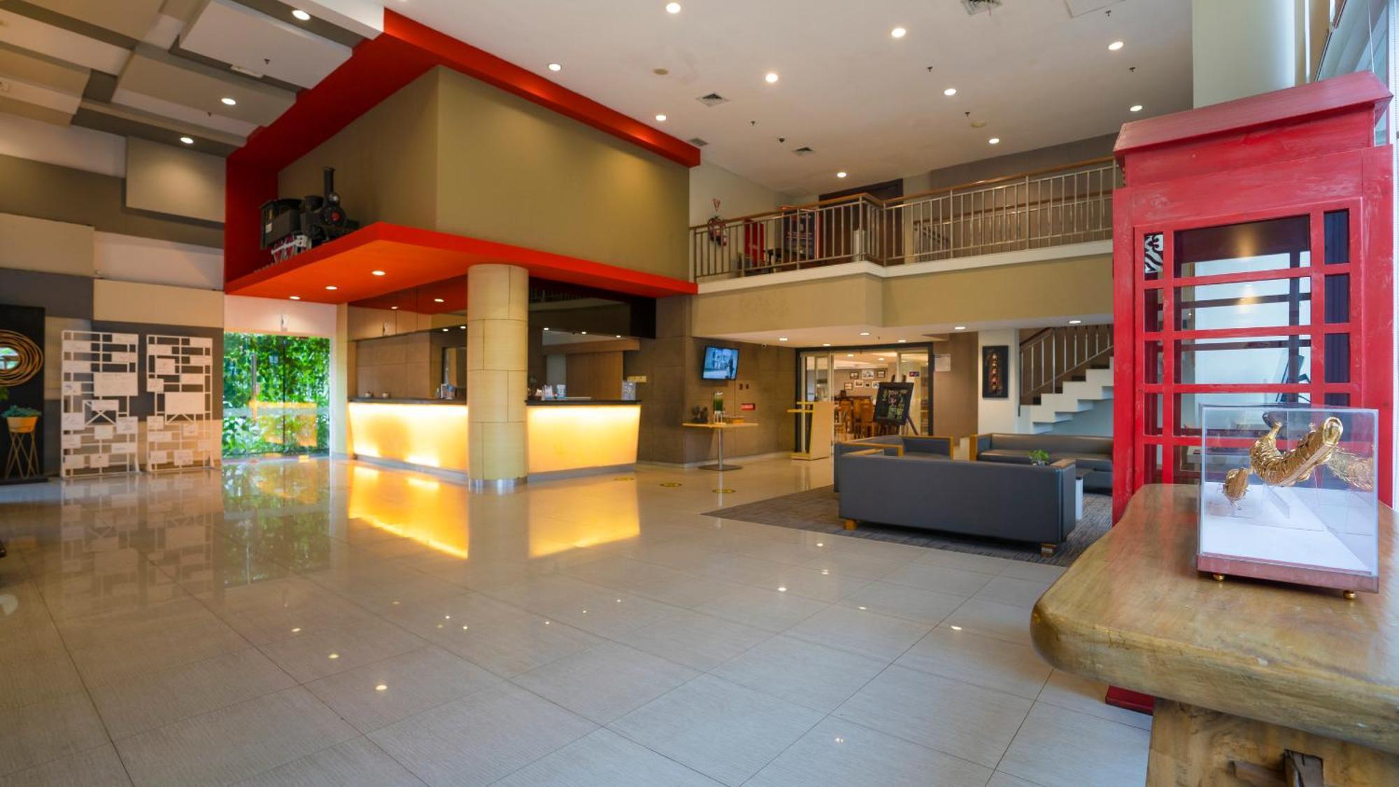 Metland Hotel Cirebon Eksteriør billede