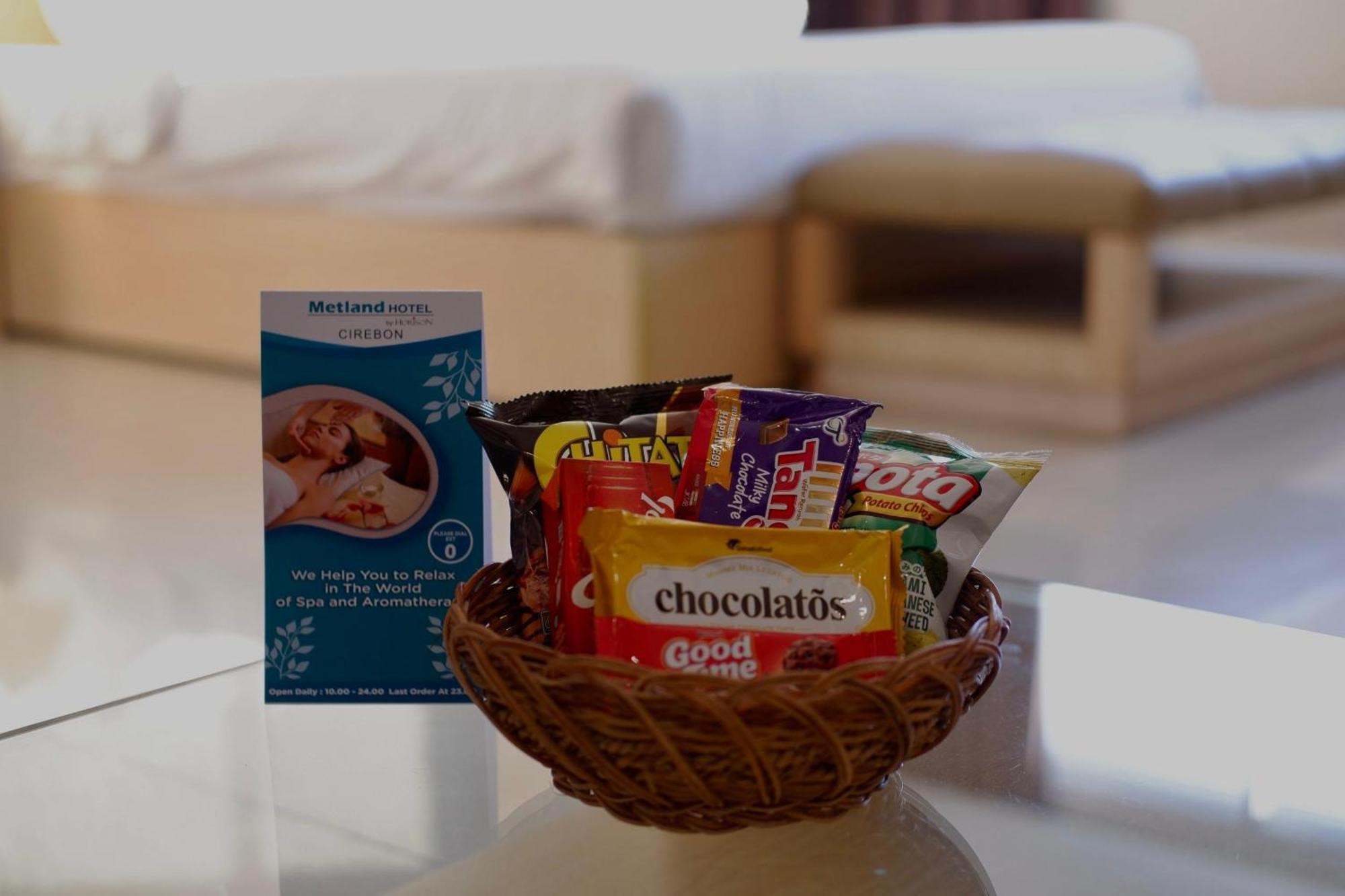 Metland Hotel Cirebon Eksteriør billede